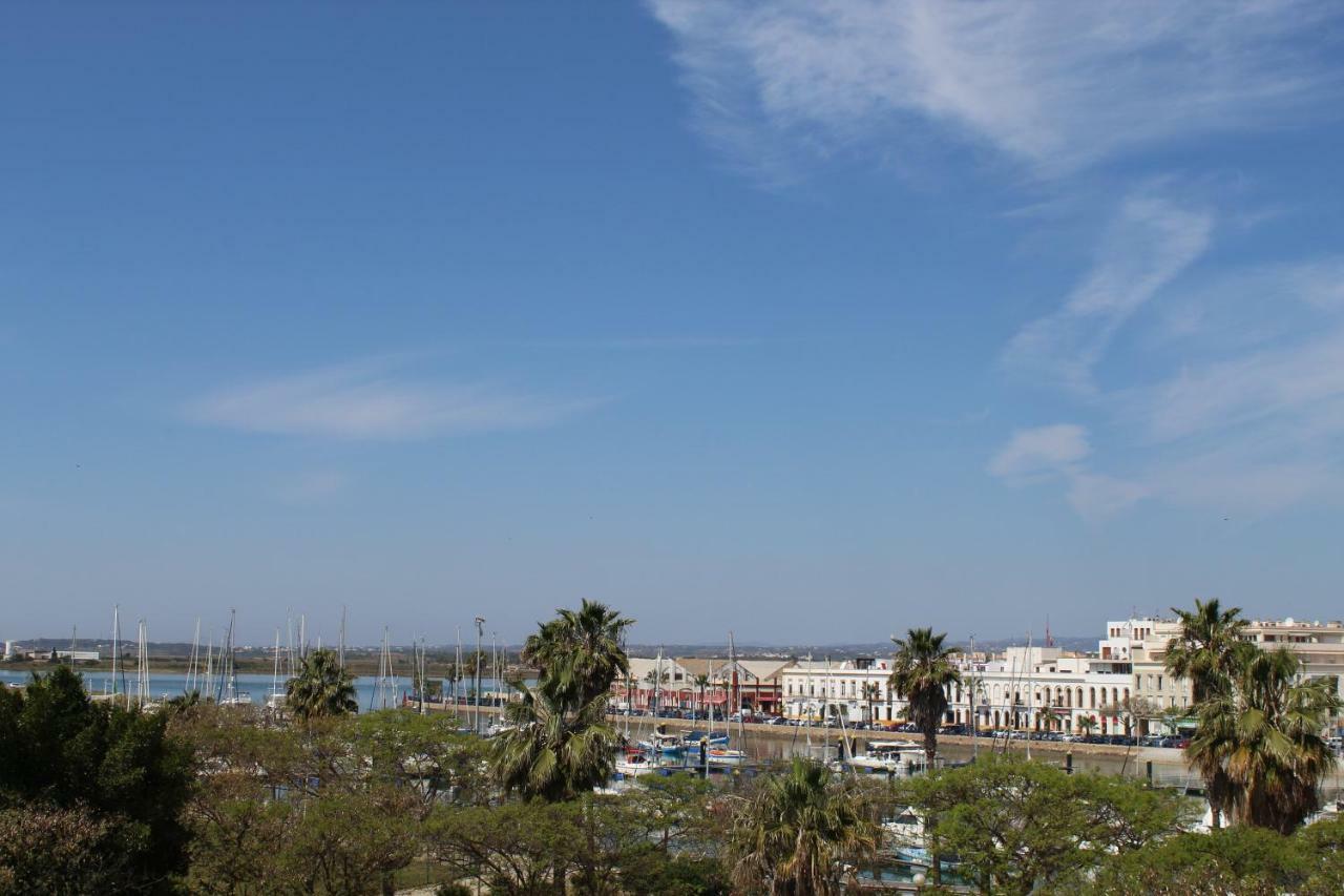 Апартаменты Aloja Puerto Deportivo Аямонте Экстерьер фото